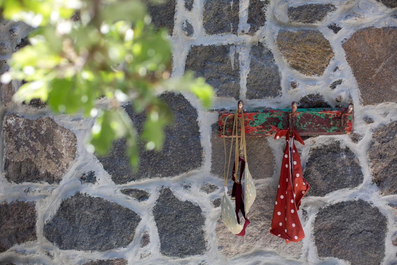 My Old Stone House In A 2 000 Sqm Private Garden With Fab Glamping Tent Mandrákion Exterior photo