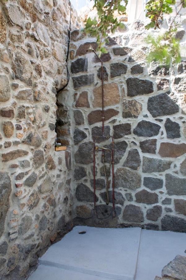 My Old Stone House In A 2 000 Sqm Private Garden With Fab Glamping Tent Mandrákion Exterior photo